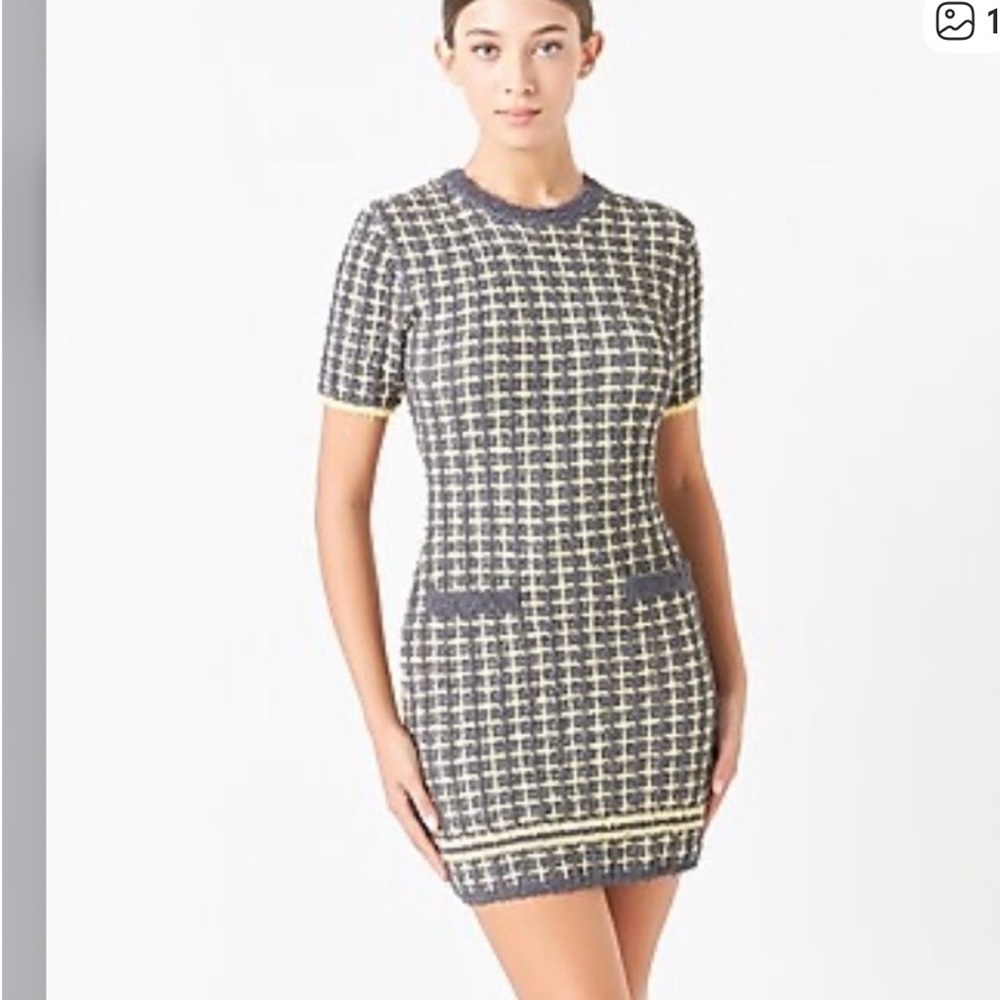 Endless Rose Gray and Yellow Knit Shift Dress - Women's Dress Sz Small